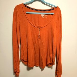 Anthropologie Pilcro Long-Sleeve Babydoll Sweater Top Size Medium Orange V Neck
